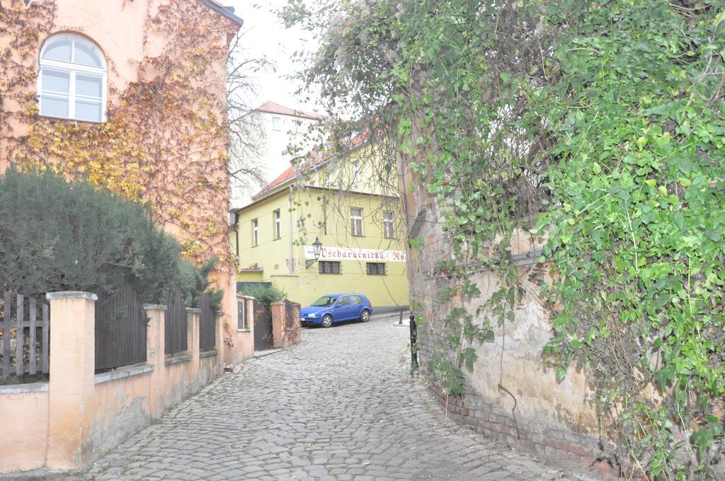 Apartment Trziste Praha Exteriér fotografie