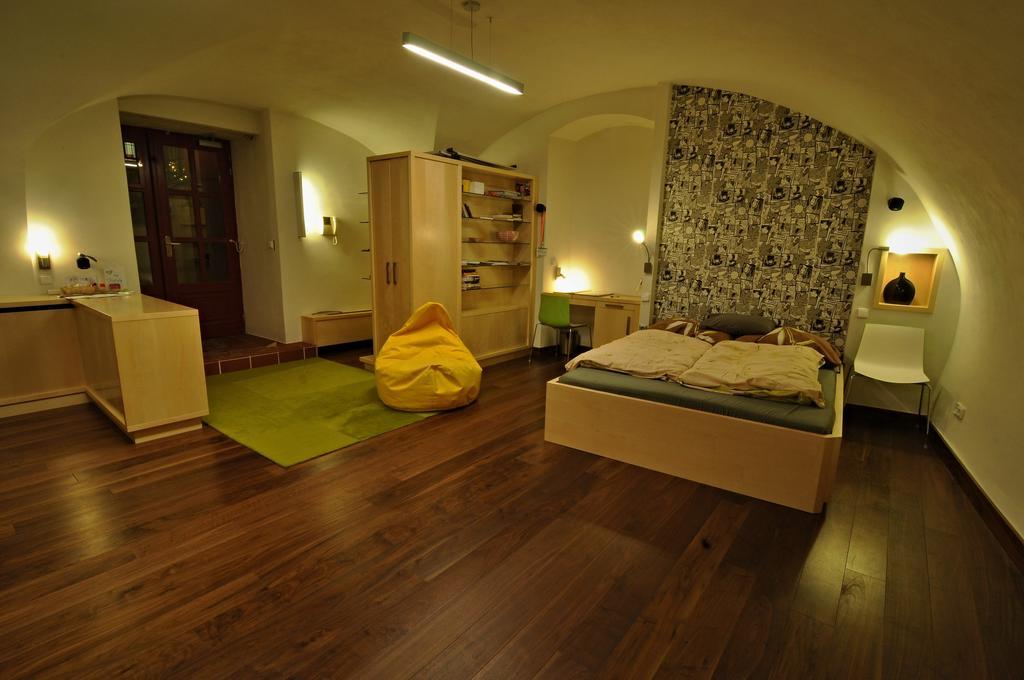 Apartment Trziste Praha Exteriér fotografie