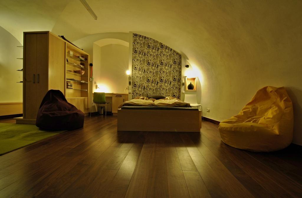 Apartment Trziste Praha Exteriér fotografie
